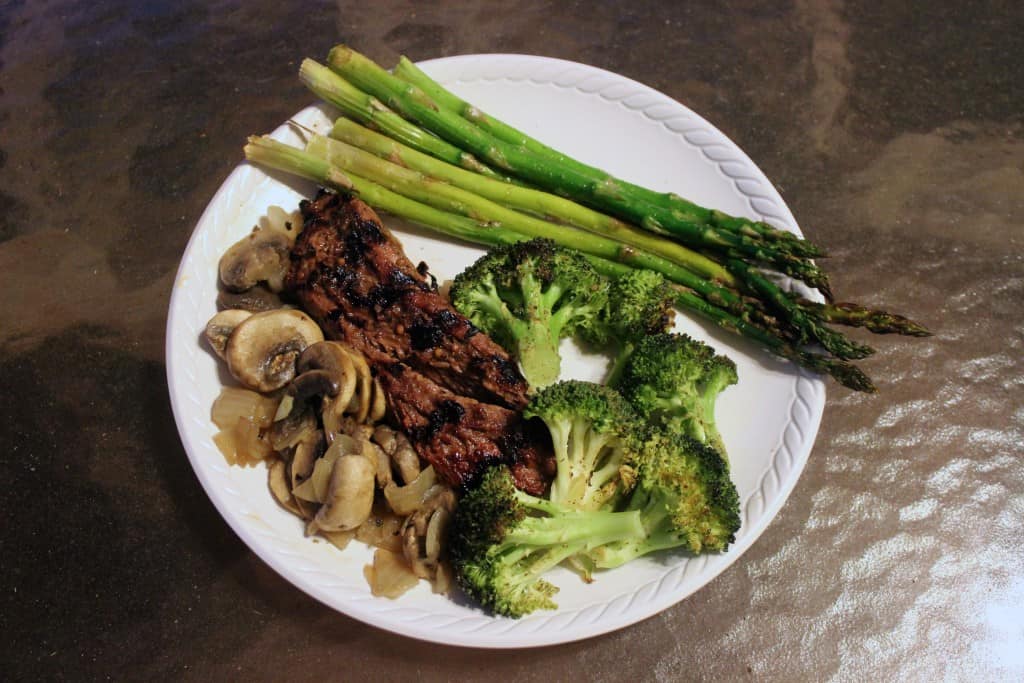steak roasted veggies brocoli asparagus mushrooms