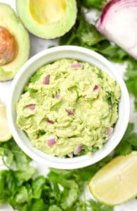 How to make the BEST homemade guacamole!